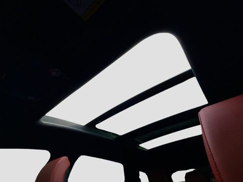 Used 2024 Kia Sportage SX image 26