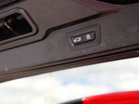 Used 2017 BMW X5 xDrive40e image 55