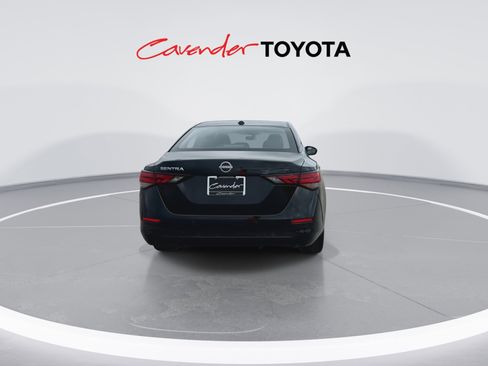 Used 2025 Nissan Sentra SV FWD image 7