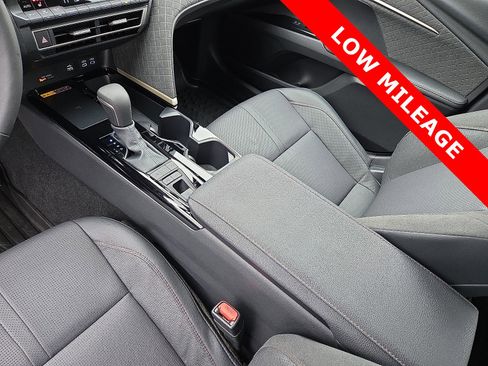 Used 2026 Toyota Camry XLE image 25