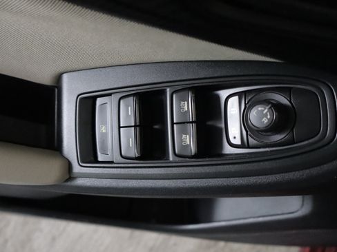 Used 2017 Subaru Impreza 2.0i Premium AWD/4WD image 11