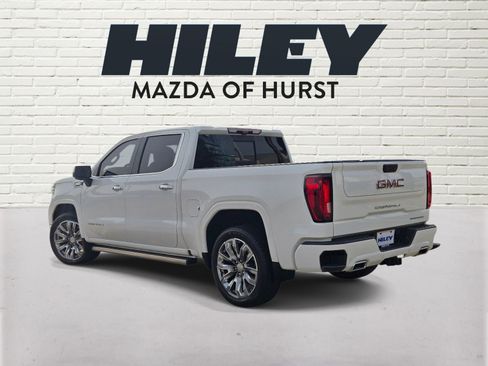 Used 2024 GMC Sierra 1500 Denali AWD/4WD image 4