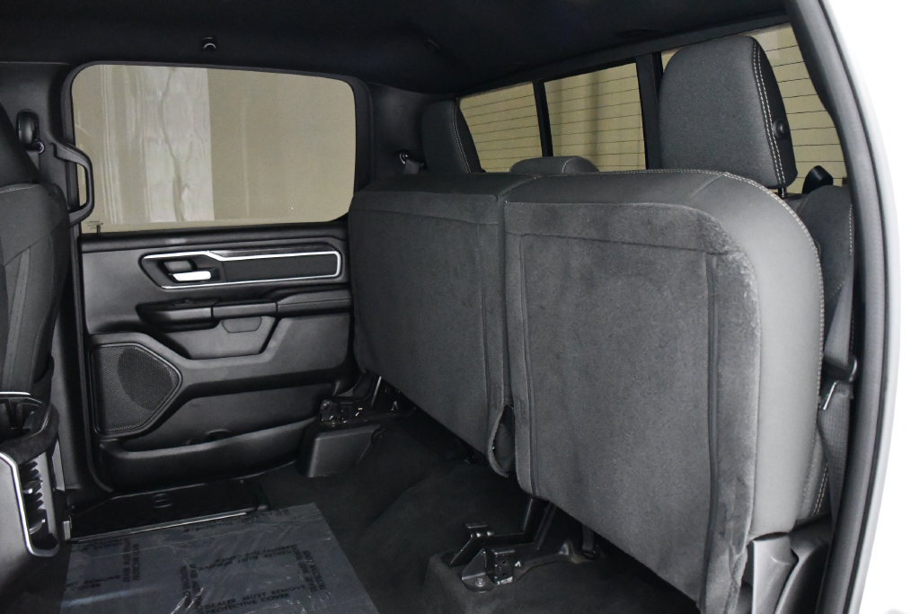 Used 2022 RAM 1500 Big Horn AWD/4WD image 22