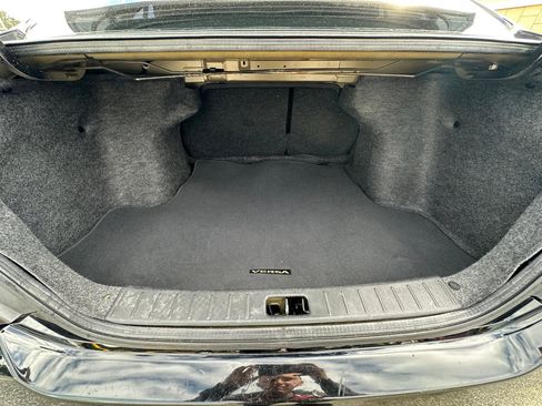 Used 2018 Nissan Versa SV image 13