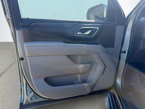 Used 2024 GMC Yukon SLT image 25