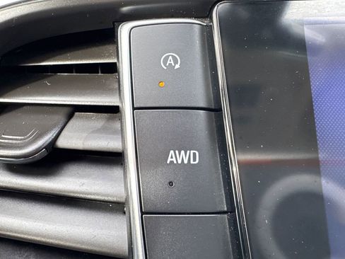 Used 2022 Buick Enclave Premium w/ Experience Buick Package image 36