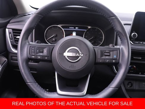 Used 2024 Nissan Rogue SV w/ SV Premium Package AWD/4WD image 13