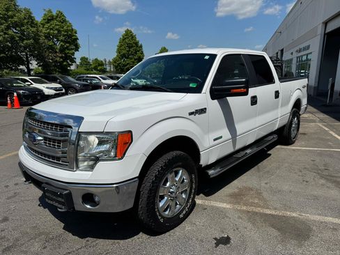 Used 2014 Ford F150 XLT w/ Equipment Group 302A Luxury image 9