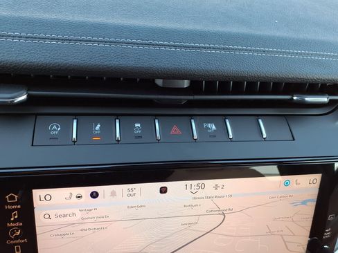 New 2026 Jeep Grand Cherokee Limited w/ Luxury Tech Group II AWD/4WD image 10
