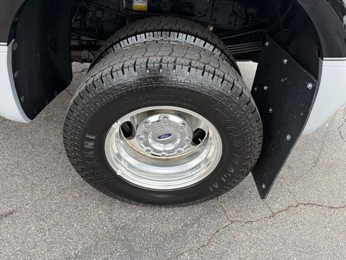 Used 2006 Ford F350 Lariat image 39