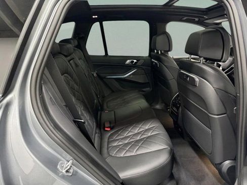 New 2026 BMW X5 xDrive50e image 11