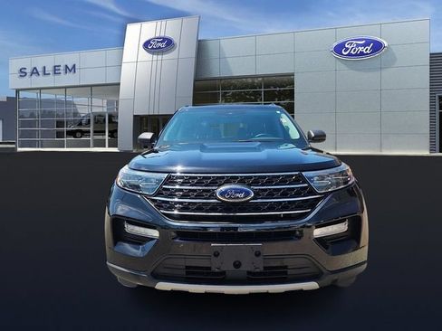 Certified 2023 Ford Explorer XLT w/ Equipment Group 202A AWD/4WD image 7