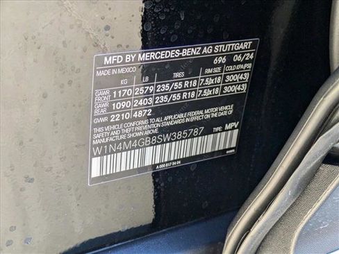 Certified 2025 Mercedes-Benz GLB 250 image 21