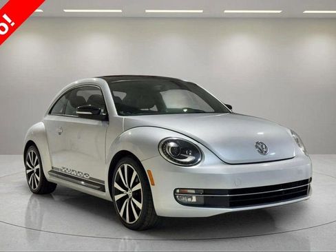 Used 2012 Volkswagen Beetle Turbo image 1
