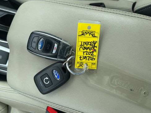 Used 2021 Subaru Ascent Limited w/ Technology Package AWD/4WD image 31