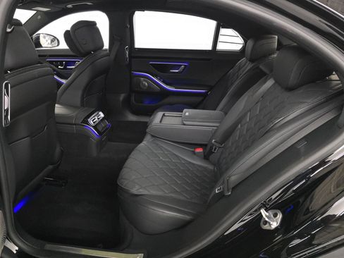 Used 2023 Mercedes-Benz S 580 4MATIC Sedan image 9