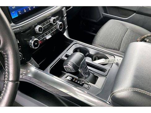 Used 2022 Ford F150 XLT w/ Equipment Group 302A High image 18