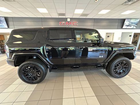 Used 2024 GMC Hummer EV 2X image 6