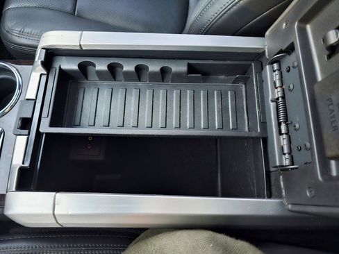 Used 2014 Ford F150 Platinum image 60