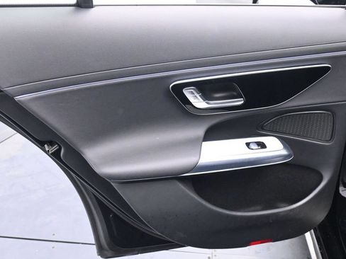 Used 2025 Mercedes-Benz E 350 Sedan image 13