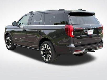 Used 2025 Ford Expedition Platinum w/ Driver's Package