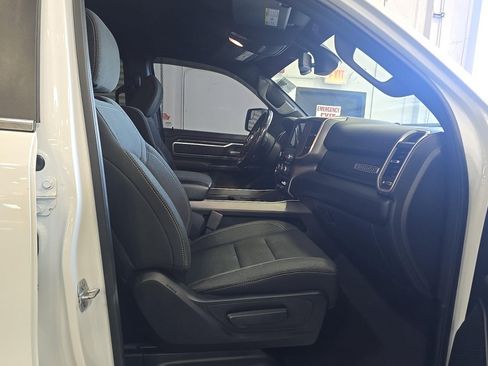 Used 2019 RAM 1500 Big Horn AWD/4WD image 6