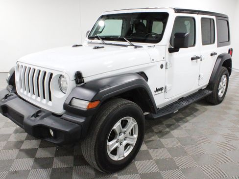 Used 2023 Jeep Wrangler Unlimited Sport AWD/4WD image 31