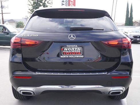 Used 2025 Mercedes-Benz GLA 250 image 6