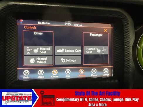 Used 2022 Jeep Gladiator Sport image 26