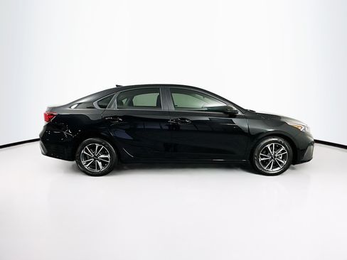 Used 2024 Kia Forte LXS FWD image 10
