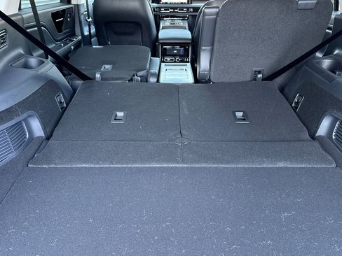 New 2025 Lincoln Aviator Reserve image 15