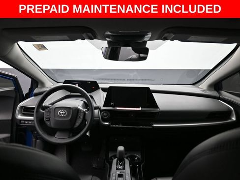 Certified 2025 Toyota Prius LE FWD image 24