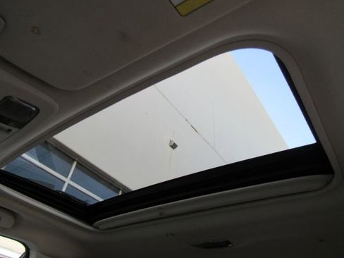 Used 2016 Subaru Outback 2.5i Limited image 7