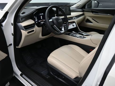 Used 2023 INFINITI QX60 Luxe w/ Performance Audio Package FWD image 2