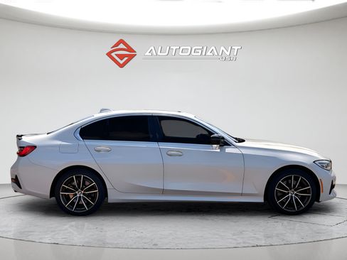 Used 2021 BMW 330i xDrive Sedan w/ Premium Package AWD/4WD image 7