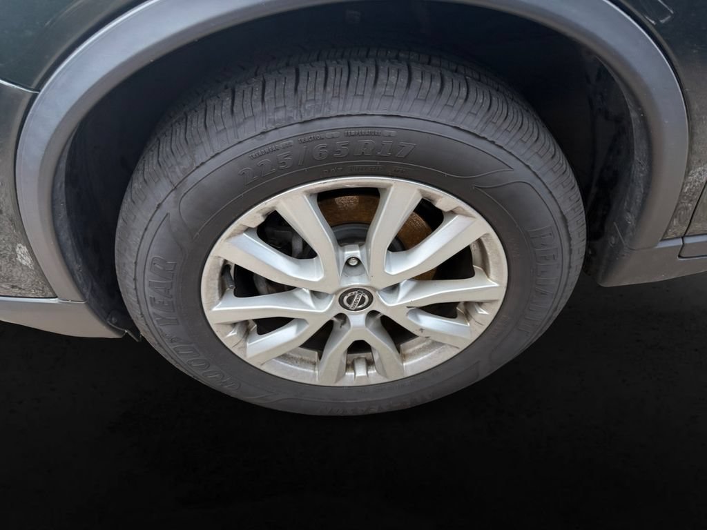 Used 2019 Nissan Rogue SV AWD/4WD image 12
