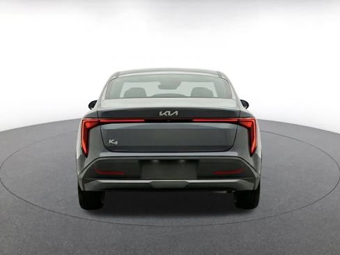 Used 2025 Kia K4 FWD image 8