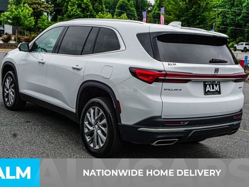 Used 2025 Buick Enclave Preferred FWD image 4