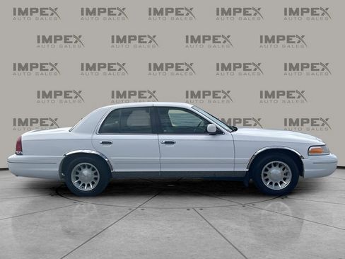 Used 1998 Ford Crown Victoria LX image 6