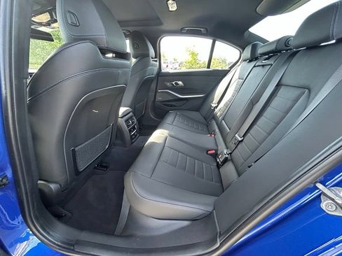Used 2019 BMW 330i xDrive Sedan w/ M Sport Package AWD/4WD image 27