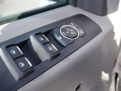 Used 2022 Ford F350 XLT w/ XLT Value Package image 28