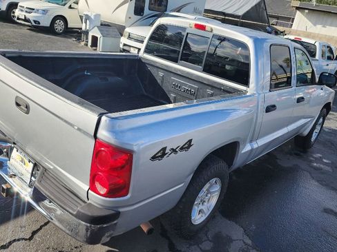 Used 2005 Dodge Dakota SLT w/ Trailer Tow Group image 7