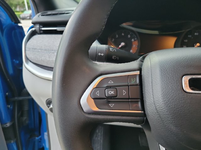 Used 2024 Jeep Compass Latitude AWD/4WD image 16