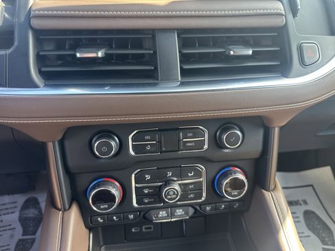 Used 2021 Chevrolet Tahoe High Country AWD/4WD image 26