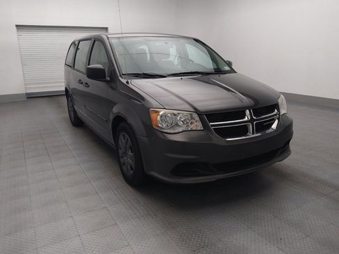 Used 2015 Dodge Grand Caravan American Value Package w/ UConnect Hands-Free Group image 13
