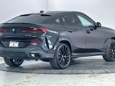 New 2026 BMW X6 xDrive40i w/ Executive Package image 2