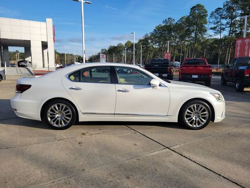 Used 2014 Lexus LS 460 image 8