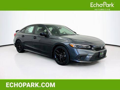 Used 2024 Honda Civic Sport image 1