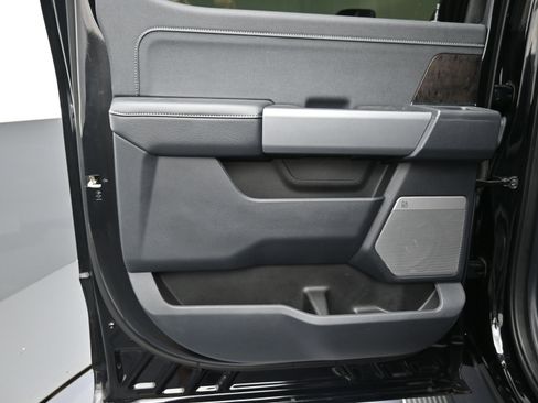 Used 2024 Ford F250 Lariat w/ Lariat Ultimate Package image 14