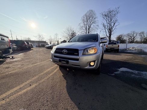 Used 2010 Toyota RAV4 Sport image 2